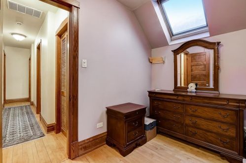 4017 Springfield Ave, Chicago IL 60618-1916 exterior