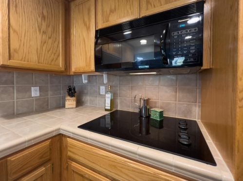 4263 Hensley Cir, Folsom CA 95762-4276 exterior