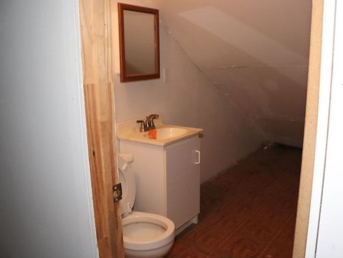 12 Flagg St, Worcester MA 01609-1223 exterior