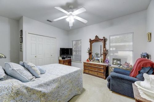 604 Fletcher St, Austin TX 78704-5031 exterior