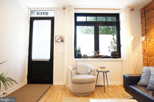 2313 Amber St, Philadelphia PA  19125-2039 exterior