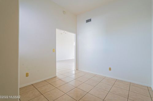 378 Camino Lomas, Tucson AZ 85704-6977 exterior