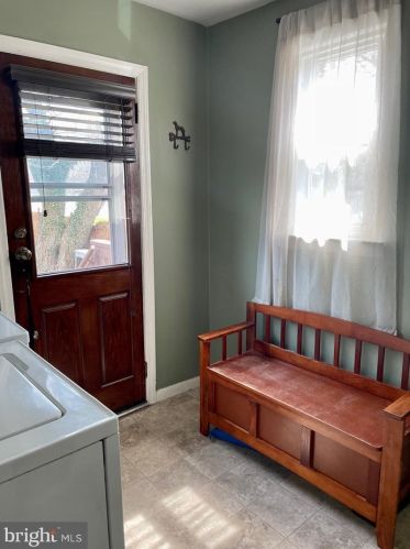 24 Edwin Ave, Trenton NJ 08610-4419 exterior