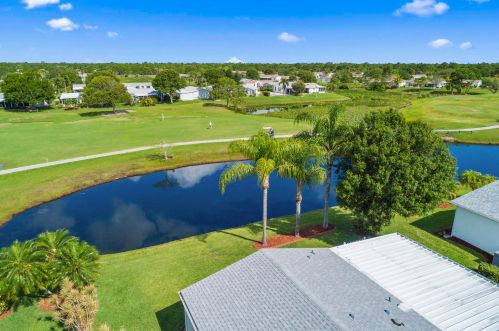 7723 Mcclintock Way, Fort Pierce FL  34952-3000 exterior