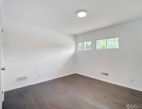 25 Sunrise Rd, Old Bridge NJ  08857-1435 exterior