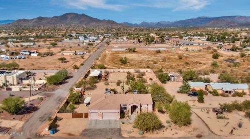 38301 15th Ave, Phoenix AZ 85041-4712 exterior