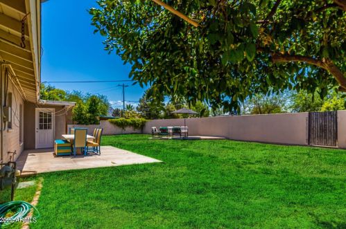 423 El Camino Dr, Phoenix AZ 85051-9121 exterior