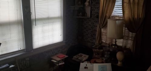 6811 Wabash Ave, Chicago IL 60628-2737 exterior