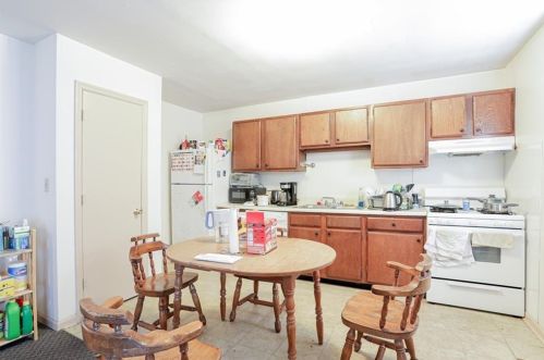 1123 Mcmillan St, Atlanta GA 30318-5414 exterior