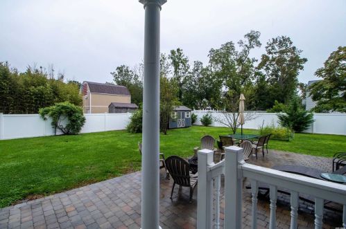 1000 Smithtown Ave, Bohemia NY 11716-2179 exterior