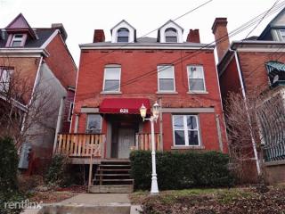 621 Collins Ave, Pittsburgh PA  15206-2561 exterior