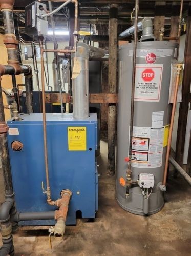 92 Nonotuck Ave, Chicopee MA 01013-2520 exterior