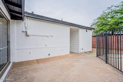 7020 12 St, Phoenix AZ 85086-4800 exterior