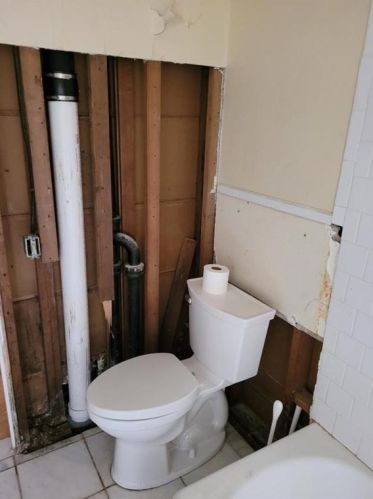 120 Pitman St, Providence RI 02906-5113 exterior