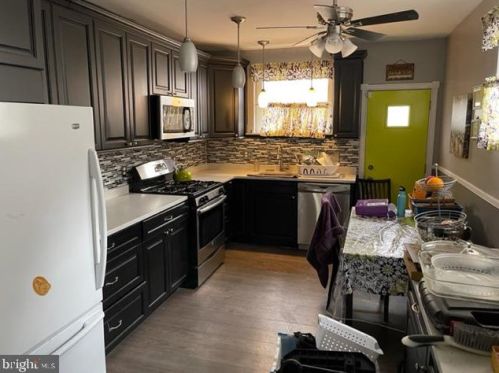 2543 Carlisle St, Philadelphia PA 19132-4012 exterior