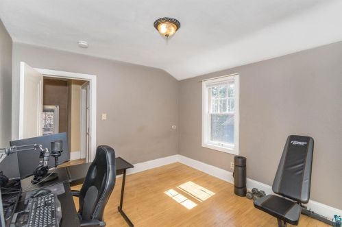 505 16 Ave, Duluth MN 55812-1631 exterior