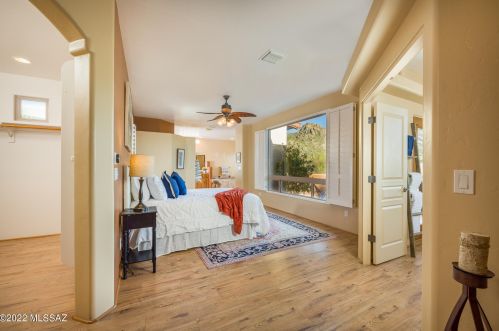 2240 Lone Star Pl, Tucson AZ  85713-6732 exterior