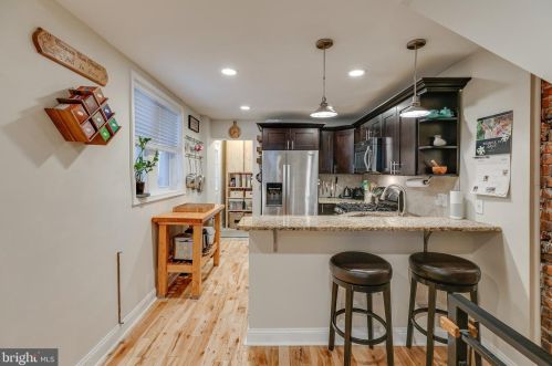 1843 Dudley St, Philadelphia PA 19145-2923 exterior