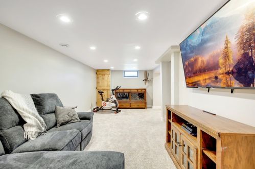 5214 County Line, Saint Paul MN 55110-1231 exterior