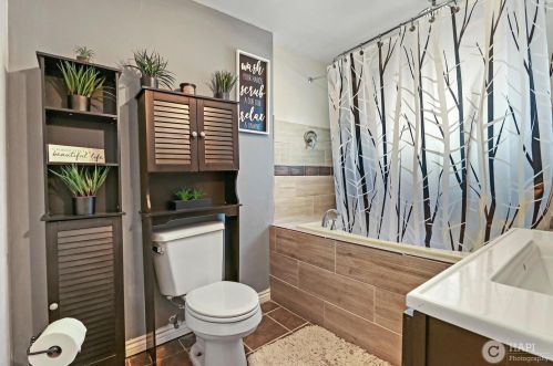 5732 64 Pl, Chicago IL 60638-5530 exterior