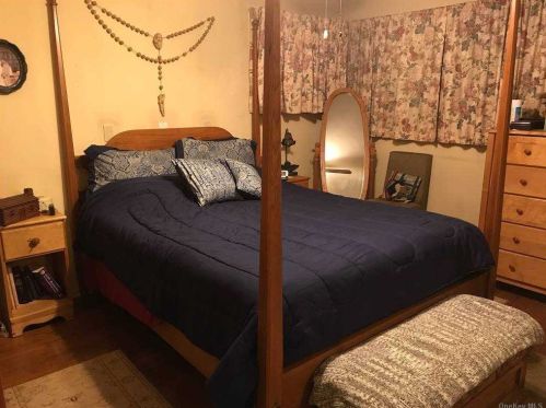 58 Craven St, Huntington Station NY 11746-2108 exterior