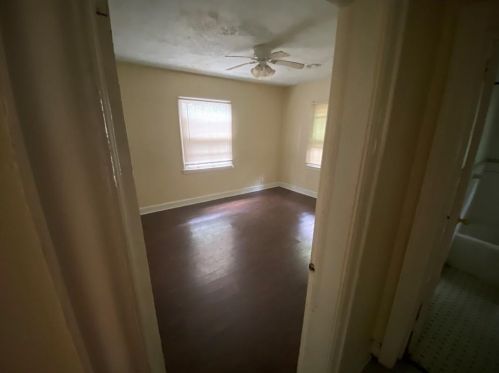 1076 Donnelly Ave, Atlanta GA 30310-3353 exterior