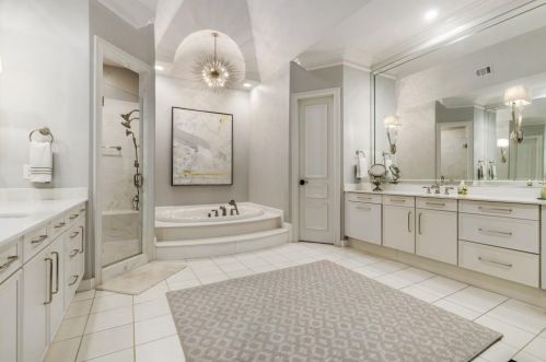 5625 Cross Gate Dr, Atlanta GA 30327-4815 exterior