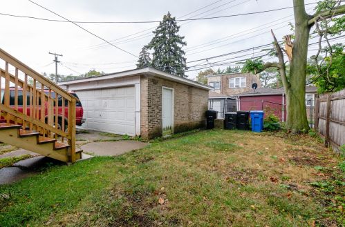 8748 Ada St, Chicago IL 60609-5920 exterior