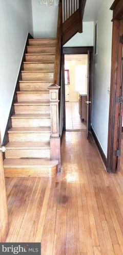 1310 F St, Washington DC  20002-5420 exterior