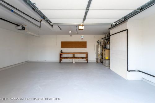 523 Holmes Ave, Lacey NJ  08731-1509 exterior