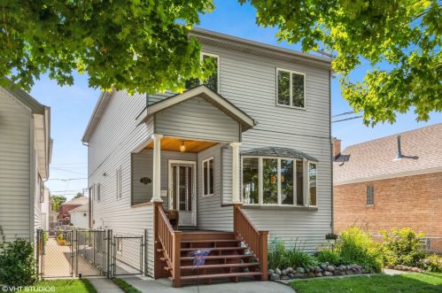 11143 Trumbull Ave, Chicago, IL 60655-3528