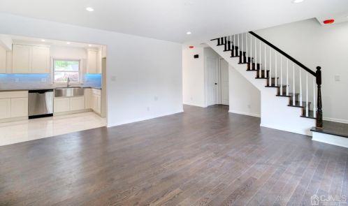 25 Sunrise Rd, Old Bridge NJ  08857-1435 exterior