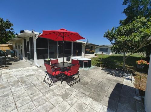 10338 Honeysuckle Ln, Port Richey FL  34668-3216 exterior