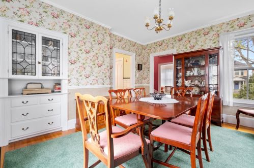 36 Morning St, Portland ME 04101-4429 exterior