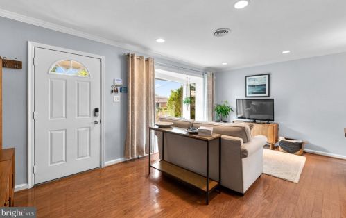 2419 Dennis Ave, Silver Spring MD 20901-2162 exterior