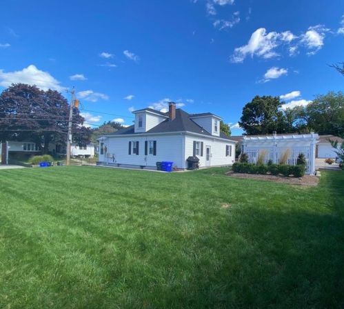 1556 Chalkstone Ave, Providence RI 02909-5532 exterior