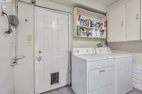 1479 Cape Cod Way, Concord CA  94521-2622 exterior