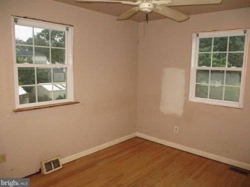 512 Williams Ave, Runnemede NJ 08078-1246 exterior