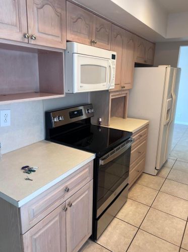 497 Conference Dr, Boca Raton FL  33486-3158 exterior