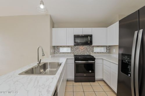 4697 Weathervane St, Tucson AZ  85741-4620 exterior