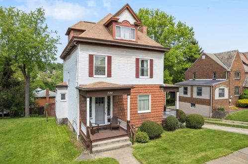 724 Clinton Pl, Pittsburgh, PA 15202-3031