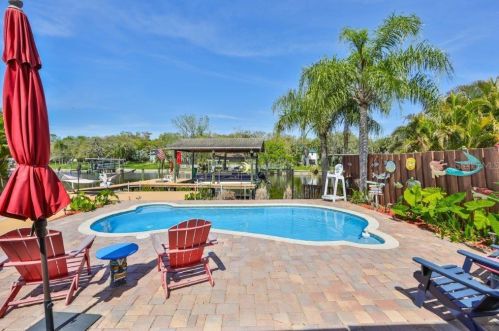 9210 Riv Cv Dr, Riverview FL 33578-4973 exterior