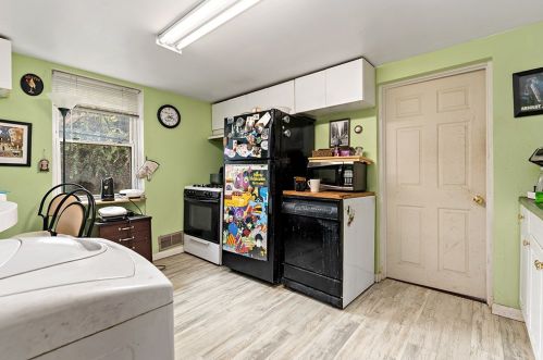 165 18 St, Pittsburgh PA 15203-1630 exterior