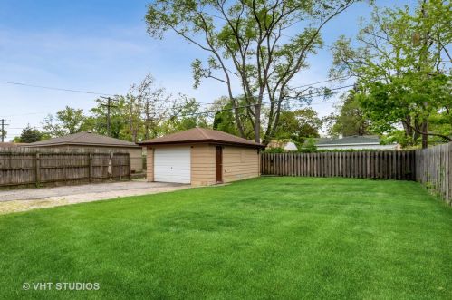 2804 9 Ave, Broadview IL 60155-4825 exterior