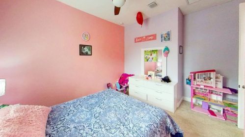 898 Curtis St, Fort Pierce FL 34983-1935 exterior