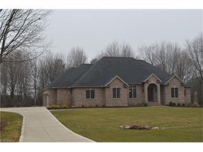 1271 Edgerton Rd, Cleveland OH  44147-3121 exterior