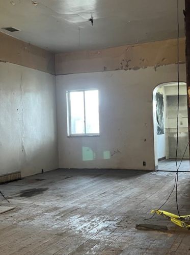 5229 Stanton Ave, Pittsburgh, PA 15201-2592