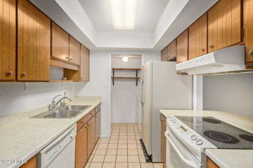 2045 Elm St, Phoenix AZ  85015-3733 exterior