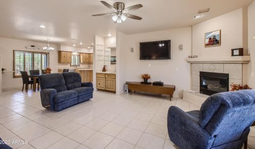 43630 20th St, Phoenix AZ 85006-2004 exterior