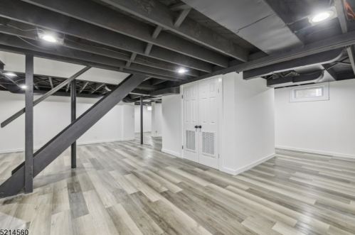 324 Sycamore Ave, Scotch Plains NJ  07076-1124 exterior